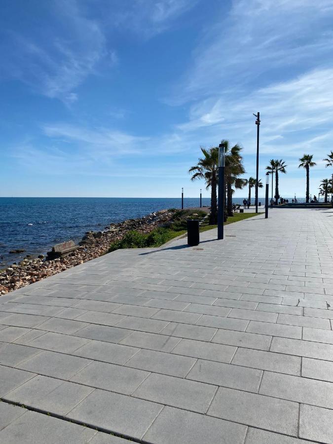 Cálida habitación para temporadas u ocasiones Torrevieja Esterno foto